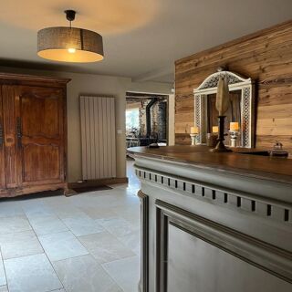  Propriété/château à vendre 8 pièces 270 m²