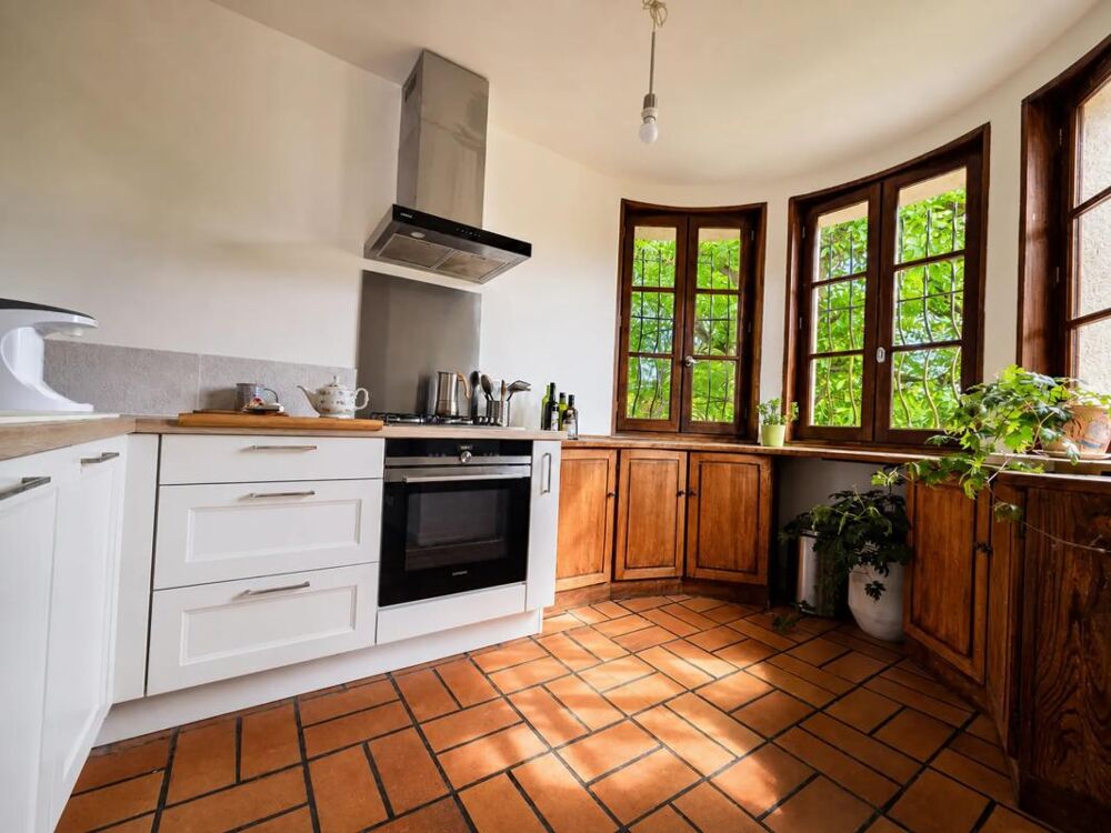 Vente Propriété/Château Maison 6 pièces de 143 m² à Moussac Moussac