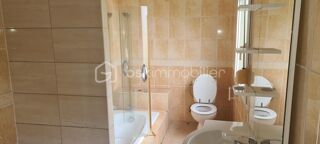  Immeuble à vendre 10 pièces 175 m²