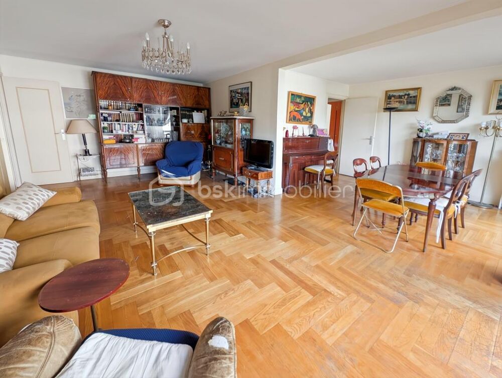 Vente Appartement Appartement F5 avec 3 chambres Grand Séjour 30m2double balcon traversant Sud/Nord avec place de parking et cave Paris 11