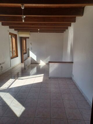  Maison à louer 4 pièces 105 m²