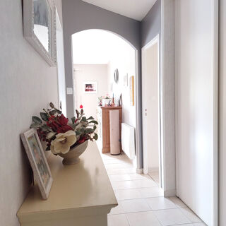 Vente Maison Maison à vendre 5 pièces MONTAUBAN (82) de plain pied avec garage, parkings, jardin et dépendance Montauban