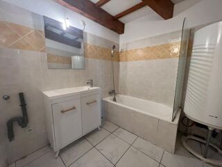  Appartement à louer 3 pièces 69 m²