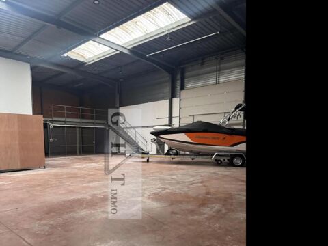ENTREPOT A LOUER 750 M² GRETZ ARMAINVILLIERS 5200 77220 Gretz armainvilliers