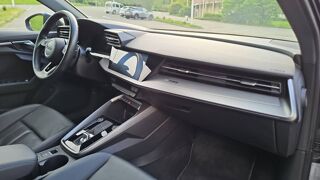 A3 IV 35 TFSI 150 S-Tronic 7 Design Luxe - Automatique 2022 occasion 38530 Pontcharra