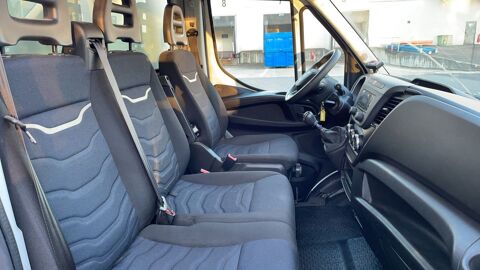 Daily Chassis Cab Frigo Quad-Leaf MY2019 2.3 156 35 C Caisse Klege 2020 occasion 69400 Villefranche Sur Saone