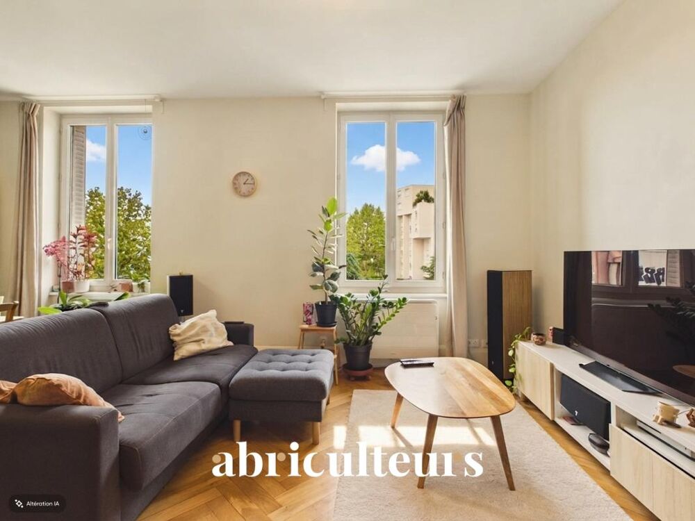 Vente Appartement Appartement traversant de 80 m² avec cave, grenier et buanderie – Monplaisir, Lyon 3 Lyon 3