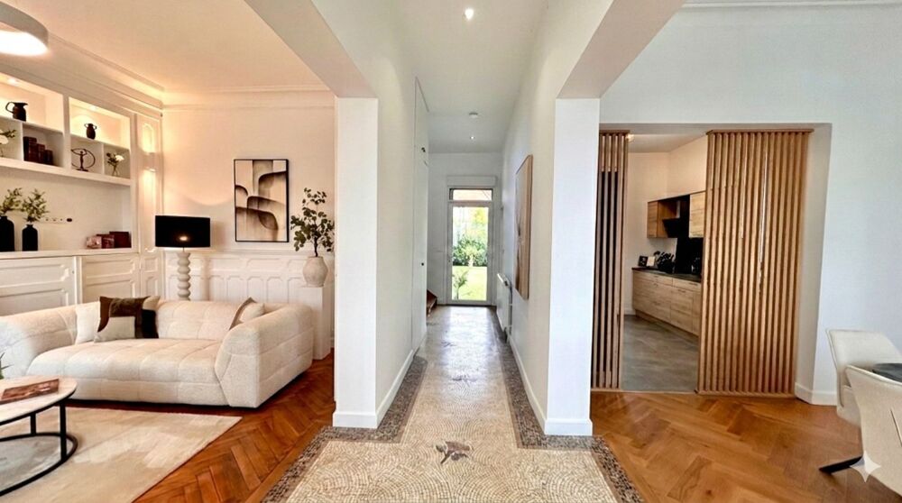 Vente Maison Maison Bourgeoise Rénovée de 220 m² – Le Sart, Villeneuve-d'Ascq – 6 Chambres – Jardin – Proche, Tram et Métro Villeneuve d ascq