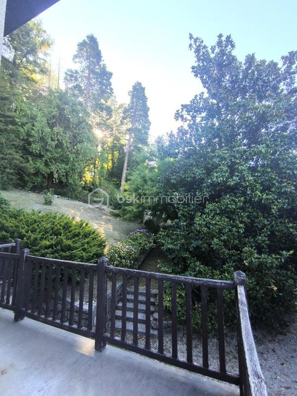 Vente Maison COUP DE CŒUR – Demeure de famille au cœur de Voiron, écrin de verdure de plus de 5000m² Voiron