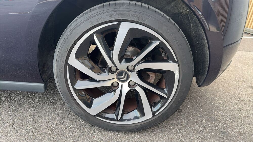 DS3 1.6 BlueHDi 120 Sport Chic 2015 occasion 38300 Bourgoin Jallieu