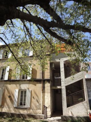  Immeuble � vendre 9 pi�ces 234 m�