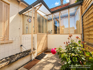 Vente Maison ROANNE – MAISONNETTE DE 49,50 M² – 1 CHAMBRE – COUR D'ENVIRON 200 M² ET DÉPENDANCES Roanne