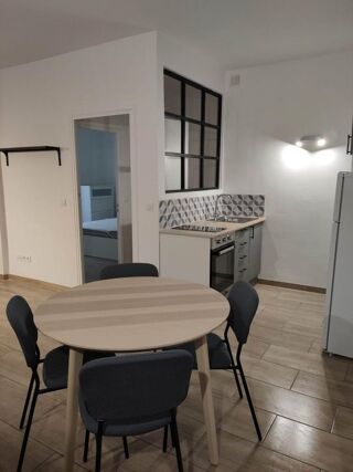  Appartement à louer 2 pièces 45 m²