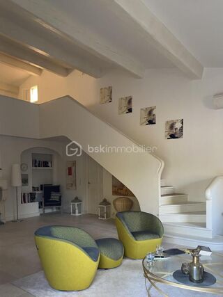  Villa à vendre 8 pièces 150 m²