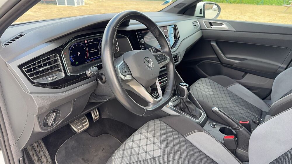 Taigo 1.0 TSI 110 DSG7 R-Line - Automatique 2022 occasion 17100 Saintes