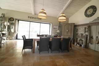  Maison � vendre 8 pi�ces 350 m�