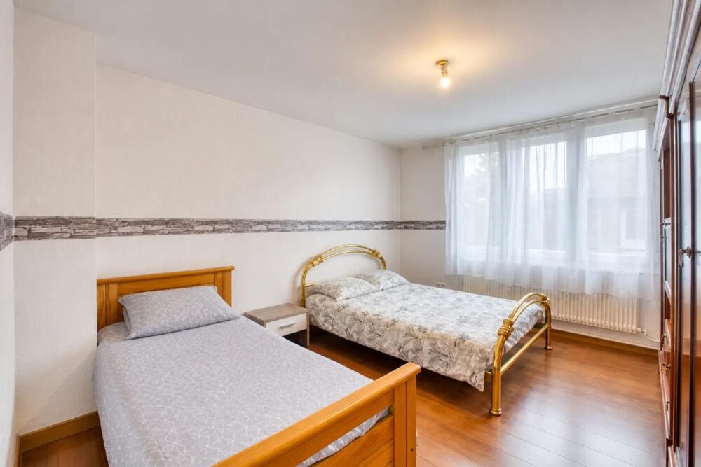 Vente Maison Maison de 7 pièces de 100 m² à Essey-lès-Nancy Essey les nancy