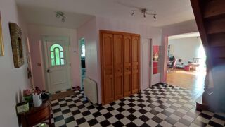  Maison à vendre 8 pièces 227 m²