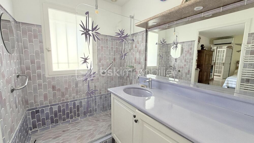 � vendre  Villa Villeneuve-Loubet (06270)