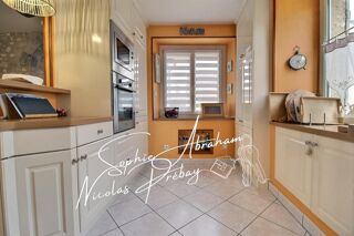  Maison  vendre 9 pices 165 m