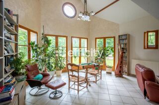  Villa � vendre 8 pi�ces 166 m�