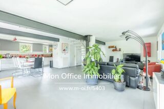  Maison  vendre 8 pices 185 m