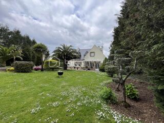  Villa � vendre 10 pi�ces 232 m�