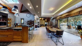  Villa � vendre 12 pi�ces 285 m�