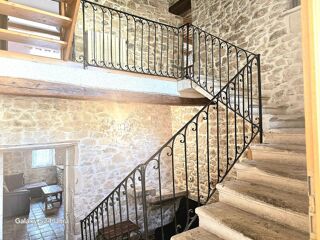  Propri�t�/ch�teau � vendre 10 pi�ces 330 m�