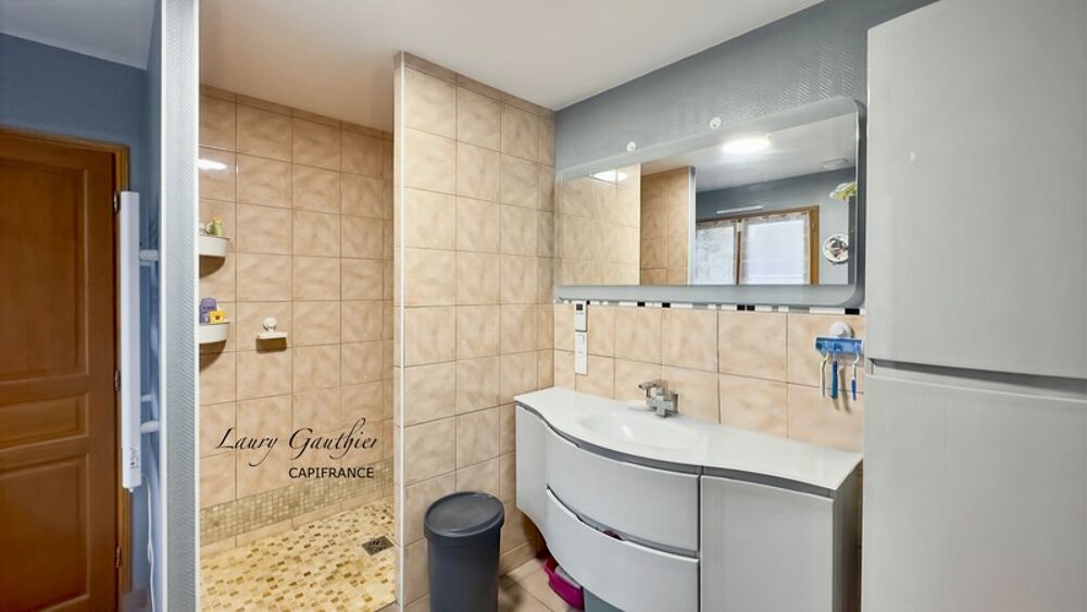 Vente Maison Maison individuelle 1998 � 100 m� env. � 4 pi�ces � S�jour 42 m� � Garage � Jardin sud-est � Comines Comines