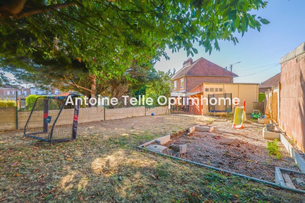 Le Cateau 59360 - Maison semi individuelle de 3 chambres avec garages & jardin. Votre futur chez vous !