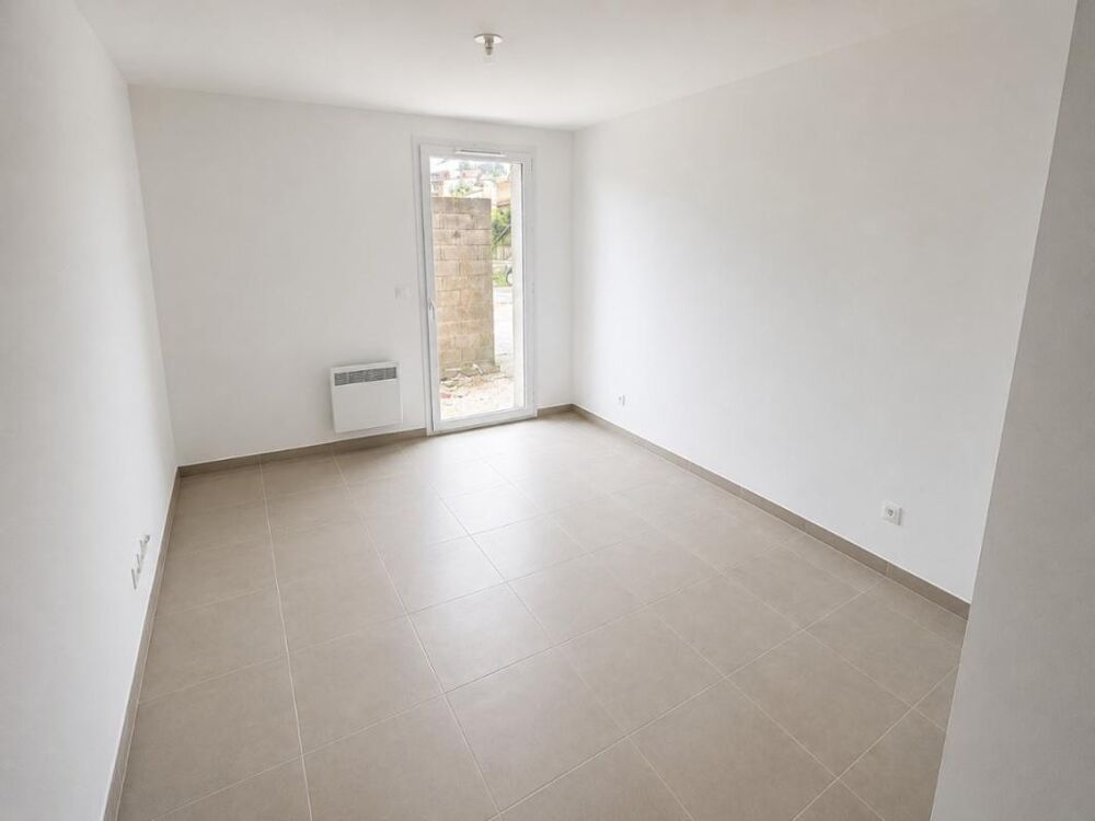 Location Appartement T2 NEUF avec terrasse, jardin et parking à COGOLIN Cogolin