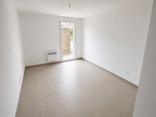  Appartement à louer 2 pièces 43 m²