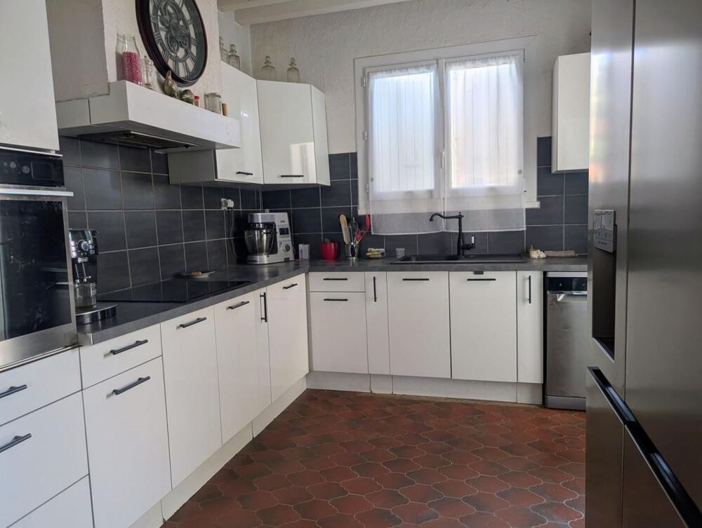 Vente Maison Maison de plain pied - 100m ² Villeneuve les avignon