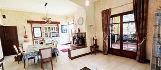 Propri�t�/ch�teau � vendre 12 pi�ces 353 m�