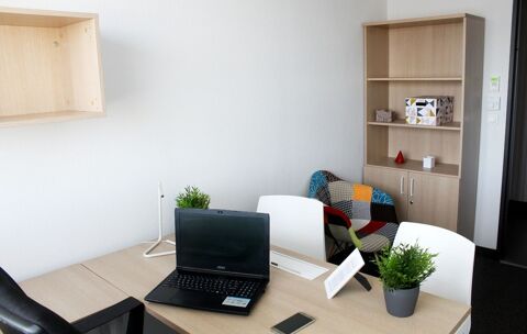 Bureau privatif 15 m&sup2; � Id&eacute;al freelance ou antenne d'entreprise � Montpellier Garosud 399 34070 Montpellier