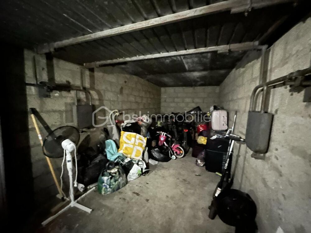 Vente Parking/Garage BOX AU RDC D'UN IMMEUBLE FÉRMÉ Bezons