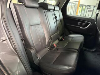 Discovery sport 2.0 TD4 16V 4x4 5PL 180 cv HSE 2018 occasion 17139 Dompierre-sur-Mer