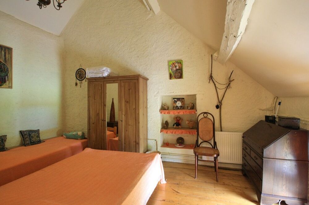 Vente Maison Maison de campagne 3 chambres sur 1 hectare Bert