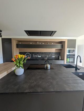  Maison � vendre 8 pi�ces 302 m�