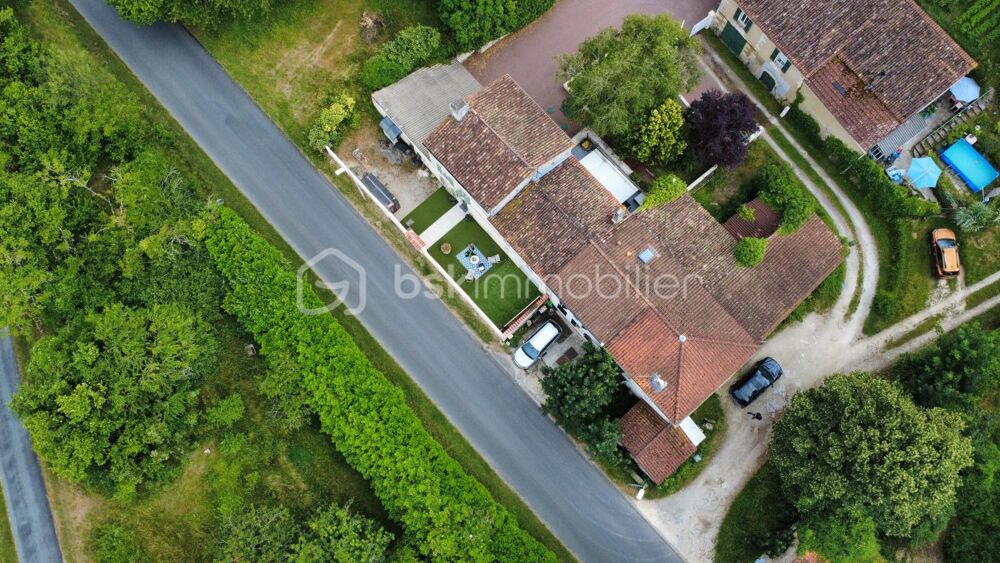 Vente Maison SAINT-VAIZE – Ensemble immobilier à fort potentiel aux portes de Saintes 85000€ Saintes