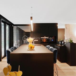  Maison � vendre 6 pi�ces 225 m�