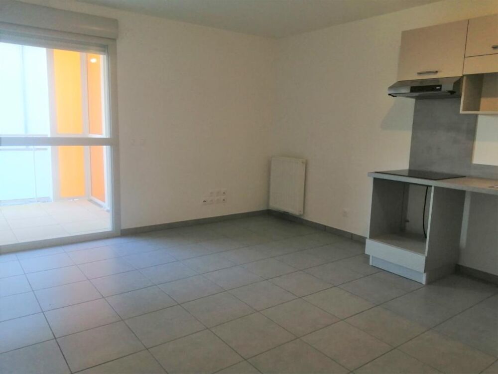Location Appartement T2 avec balcon et garage à ANNEMASSE Annemasse