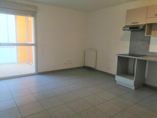  Appartement à louer 2 pièces 39 m²