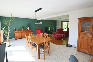  Maison  vendre 8 pices 179 m