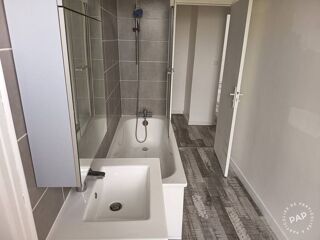  Appartement à louer 3 pièces 64 m²