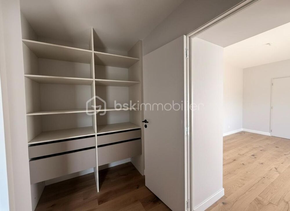 � vendre  Maison Barb�tre (85630)