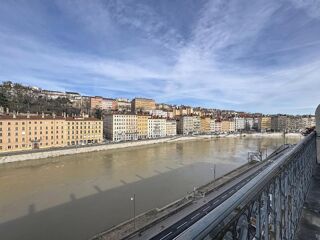  Duplex/triplex � vendre 3 pi�ces 111 m�