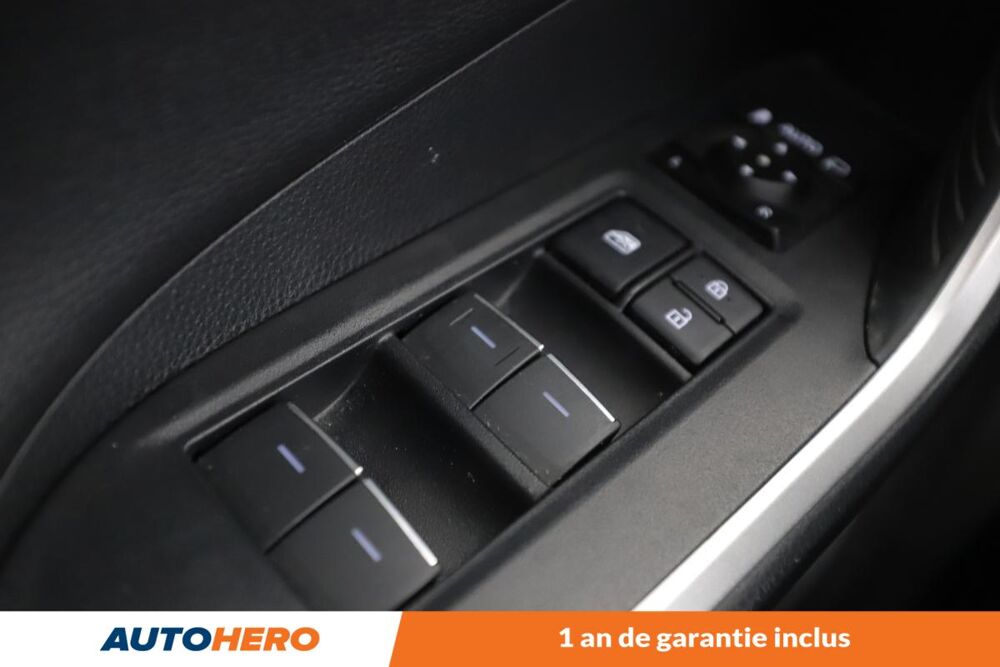 RAV 4 2.5 Hybride Rechargeable AWD Collection 306 ch 2023 occasion 92130 Issy-les-Moulineaux