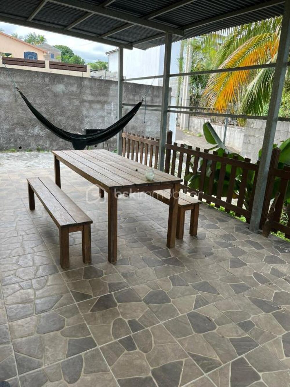 Vente Maison TROIS-MARES – Maison + dépendance louée – Potentiel locatif 2 710 €/mois – 8,6 % brut Le tampon